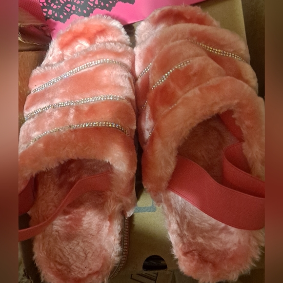 Rhinestone & Fur Sandals - Picture 2 of 6